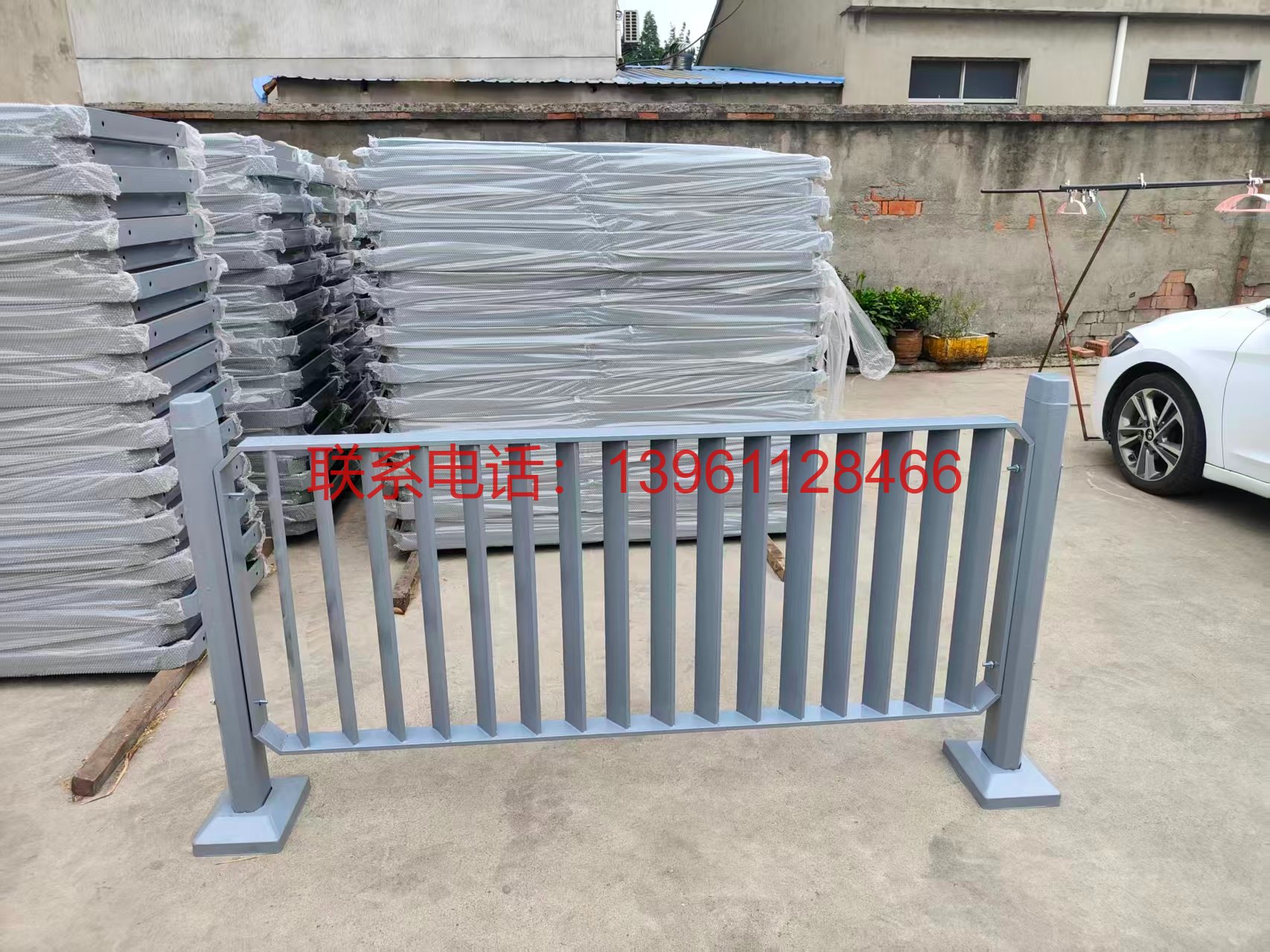 市政护栏生产厂家推荐哪家？浩杰交通设施型号齐全，适用道路与园